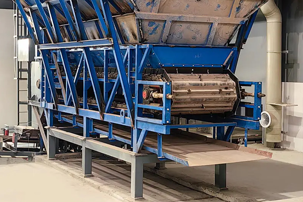 Echipamente de alimentare cu materiale